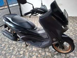 Jual bekas Yamaha nmax 155 VVA keyless CW DD 2023 bln 1 pajak panjang TPurwakarta,lokasi di Jagakarsa