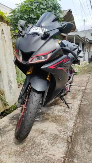 Jual bekas Yamaha R15 V3 2017,lokasi di Ciomas