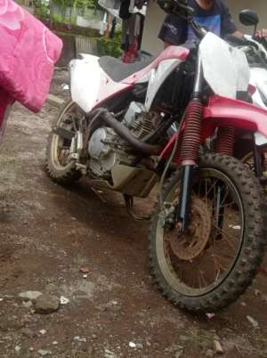Jual bekas Yamaha scorpio mode trail 250cc,lokasi di Salopa