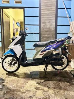 Jual bekas Yamaha x ride F1 th 2013 plat 2928 PJK pnjng mesin halus,lokasi di Cengkareng
