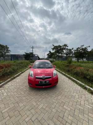 Jual bekas YARIS 2010 MATIC TIPE J,lokasi di 