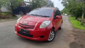 Jual bekas Yaris Bakpao 2011 pajak panjang,lokasi di 