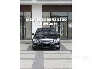 Jual bekas 2011 Mercedes-Benz E300 3.0 Elegance Sedan,lokasi di DKI Jakarta