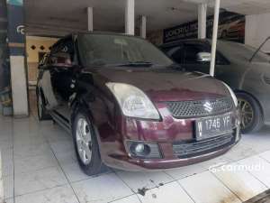 Jual bekas 2011 Suzuki Swift 1.5 ST Hatchback MANUAL ISTIMEWA MULUS NO MINUS READY,lokasi di Jawa Timur