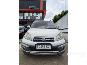 Jual bekas 2013 Daihatsu Terios 1.5 TX Adventure SUV,lokasi di Jawa Barat