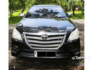 Jual bekas 2013 Toyota Kijang Innova 2.0 E MPV Upgrade Barong,lokasi di Jawa Barat