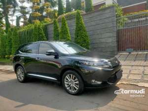 Jual bekas 2015 Toyota Harrier 2.0 SUV,lokasi di Jawa Timur