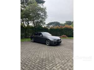 Jual bekas 2018 BMW 330i 2.0 M Sport Sedan,lokasi di Banten