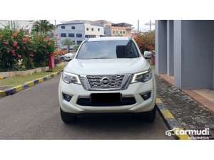 Jual bekas 2019 Nissan Terra 2.5 4x2 VL SUV putih diesel km 68 ribuan pajak panjang,lokasi di DKI Jakarta