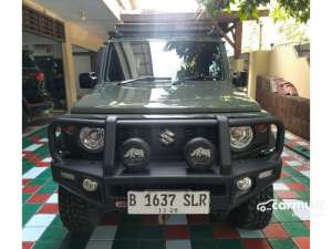 Jual bekas 2019 Suzuki Jimny 1.5 3 Door 1 Tone SUVFull Aksesoris Off Road 85 jt.,lokasi di DKI Jakarta
