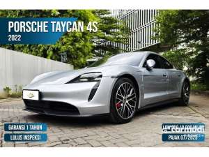 Jual bekas 2022 Porsche Taycan 0.0 4S Performance Battery Sedan Odo 10 Rbuan DP RENDAH HOT ITEM,lokasi di Banten