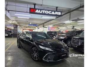 Jual bekas 2022 Toyota Camry 2.5 Hybrid Sedan,lokasi di DKI Jakarta