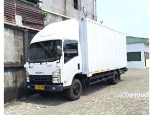 Jual bekas 2023 Isuzu Elf 4.8 NMR L LorryMURAHbanBARU CDD 6 roda ban long Isuzu elf NMR 81 L box besi 2023 bok,lokasi di DKI Jakarta