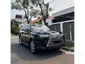 Jual bekas 2023 Lexus LX600 3.4 VIP Wagon,lokasi di Banten
