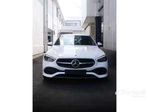 Jual bekas 2023 Mercedes-Benz C200 1.5 Avantgarde Line Sedan,lokasi di DKI Jakarta