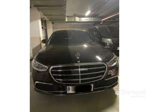 Jual bekas 2023 Mercedes-Benz S450L 3.0 Luxury 4MATIC Sedan,lokasi di DKI Jakarta