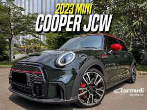 Jual bekas 2023 MINI Cooper 2.0 John Cooper Works 3 Door Hatchback Rebel Green on Black LCI JCW Hijau,lokasi di DKI Jakarta