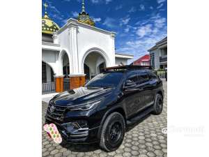 Jual bekas 2023 Toyota Fortuner 2.8 GR Sport 4X2 SUV,lokasi di Sumatera Barat