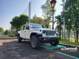 Jual bekas 2024 Jeep Gladiator 3.6 Rubicon Dual Cab Pick-up,lokasi di DKI Jakarta