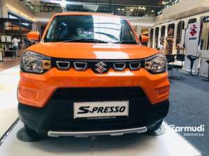 Jual bekas 2024 Suzuki S-Presso 1.0 Hatchback PROMO DISKON 20 JUTAAN,lokasi di Jawa Barat