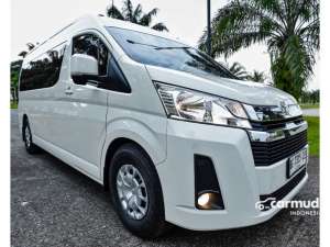 Jual bekas 2024 Toyota Hiace 2.8 Premio Van,lokasi di Sumatera Selatan
