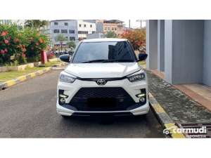 Jual bekas 2024 Toyota Raize 1.0 GR Sport 1 Tone SUV putih km 2 ribuan,lokasi di DKI Jakarta