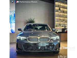 Jual bekas 2025 BMW 320i 2.0 M Sport Sedan,lokasi di DKI Jakarta