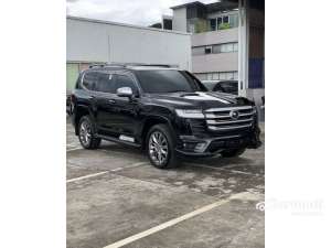 Jual bekas 2025 Toyota Land Cruiser 3.3 300 VX-R 4x4 SUV,lokasi di DKI Jakarta