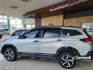 Jual bekas 2025 Toyota Rush 1,5 GR Sport SUV Matic Silver Harga Murah CashKredit Hub Kami,lokasi di Jawa Barat