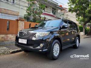 Jual bekas Bening. Bagus Sekali. Toyota Fortuner VNTurbo DIESEL Matic 2013 Hitam,lokasi di DKI Jakarta