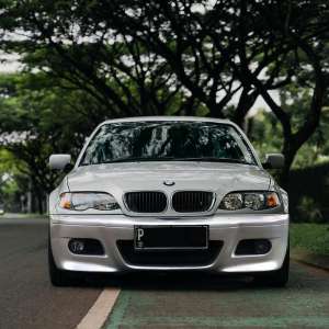 Jual bekas BMW E46 318i 2.0 Facelift,lokasi di Kab. Jember