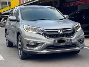Jual bekas Honda CR-V 2.4 Prestige Audio fender 2016 SUV,lokasi di Jakarta DKI