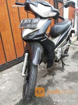 Jual bekas Honda Revo AT Bebek Matic,lokasi di Kota Jakarta Selatan