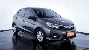 Jual bekas JUAL Honda Brio Satya E MT 2019 Abu-abu kilometer 33rb,lokasi di Jakarta DKI