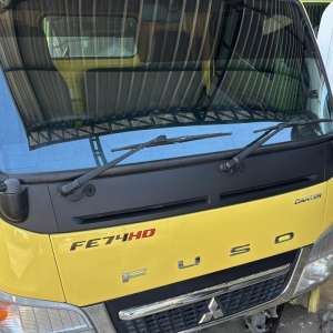 Jual bekas Kabin canter euro 4 fe74HDfeshdx tinggal pasang,lokasi di Surakarta