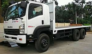 Jual bekas Isuzu fvz 34 2018,lokasi di Talang Ubi