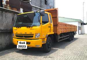 Jual bekas MULUSbanbaruMURAH Mitsubishi Fuso tronton 6x4 HD bak besi kargo 2023,lokasi di Jakarta DKI