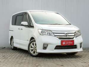 Jual bekas Nissan Serena Highway Star 2014 Putih,lokasi di Jawa Barat