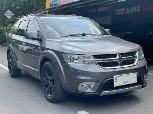 Jual bekas Promo Dodge Journey murah,lokasi di Jakarta DKI