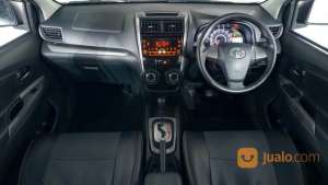Jual bekas Toyota Avanza 1.3 Veloz AT 2016 Silver,lokasi di Kota Bekasi