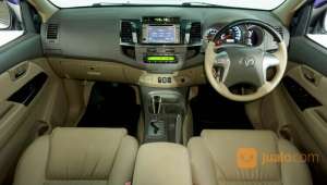 Jual bekas Toyota Fortuner 2.5 G AT 2013 Putih,lokasi di Kota Bekasi