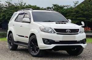 Jual bekas Toyota Fortuner G TRD Matic 2015,lokasi di K                           