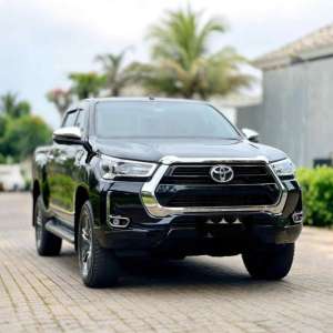 Jual bekas Toyota Hilux V Matic 2023,lokasi di K                           