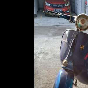 Jual bekas Vespa pts 100cc 1981, pajak off 1 th sedang diperpanjang. Surat2 LoBar, Ntb,lokasi di Jakarta Timur