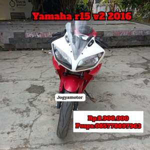 Jual bekas Yamaha r15 v2 tahun 2016 cash,lokasi di Tangerang Selatan