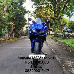 Jual bekas Yamaha R15 V3 Movistar th 2017 motor bekas berkualitas jogyamotor,lokasi di Tangerang Selatan