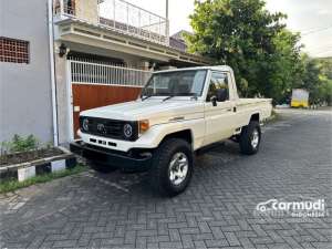 Jual bekas 1995 Toyota LandCruiser 70 series HZCJ75 BUNDERA 4.2,lokasi di Jawa Timur