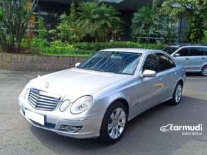 Jual bekas 2009 Mercedes-Benz E230 2.5 Sedan W211 Last Edition Facelift AT Black Interior Rawatan ATPM Resmi Body Mulus Interior Orsinil Siap Dipakai Luar Kota,lokasi di DKI Jakarta