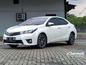 Jual bekas 2015 Toyota Corolla Altis 1.8 V Sedan KM LOW ONLY DP 5 JUTA,lokasi di Banten