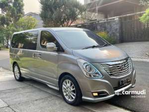 Jual bekas 2017 Hyundai H-1 2.4 Royale New Next Generation MPV AT SILVER - DP 5 JT - TERMURAH,lokasi di DKI Jakarta